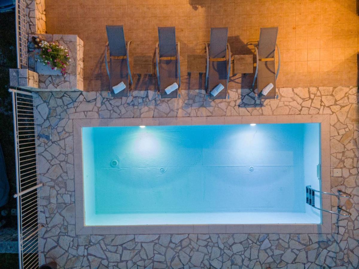 Guiscardos Luxury Villa Фискардо Екстериор снимка