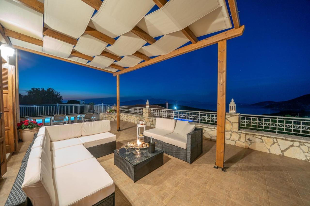 Guiscardos Luxury Villa Фискардо Екстериор снимка